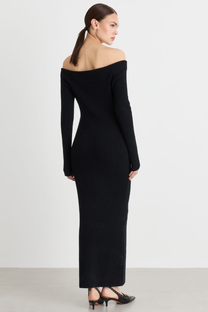 Off-the-shoulder sheath dress - BLACK - Intrend - 4