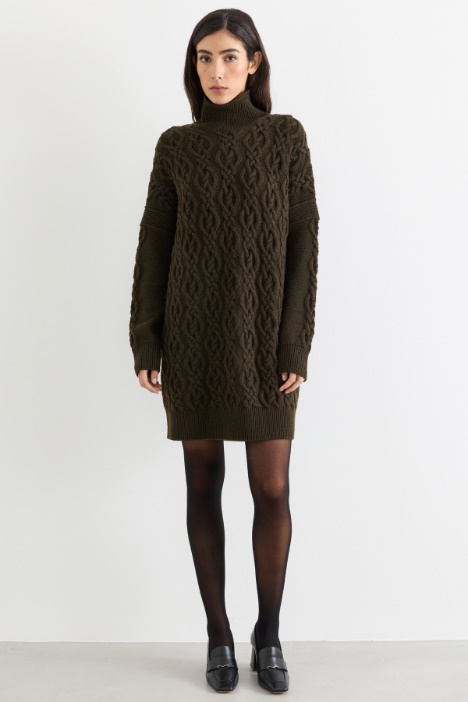 Abito in lana e cashmere a punto treccia