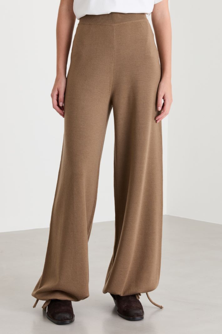 Drawstring-hem knitted trousers - CAMEL - Intrend - 2