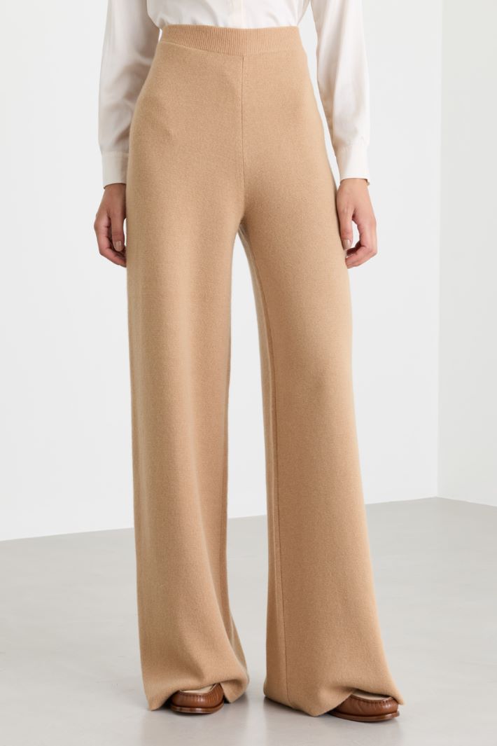 Wool and cashmere knit trousers - CAMEL - Intrend - 2