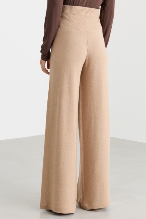 Pantalone ampio in maglia
