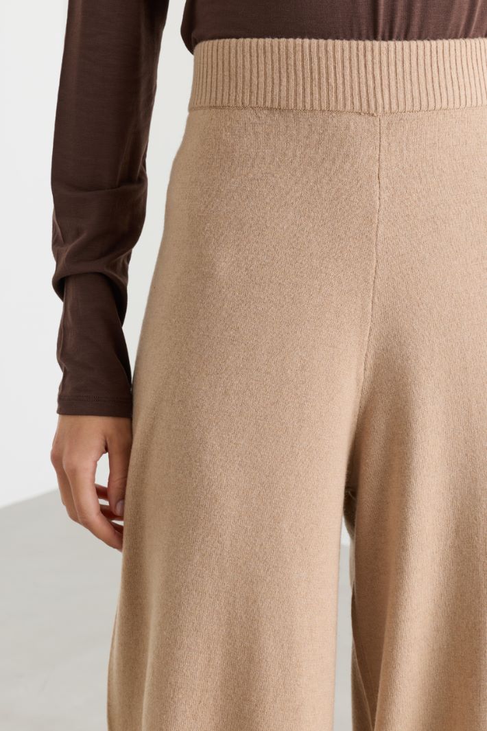 Knitted wide-leg trousers - BEIGE - Intrend - 3