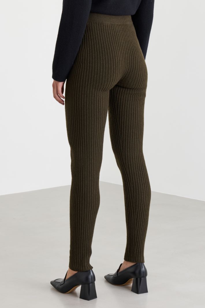 Ribbed leggings - BROWN - Intrend - 4