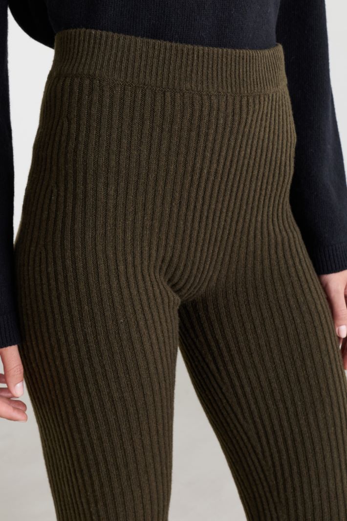 Ribbed leggings - BROWN - Intrend - 3