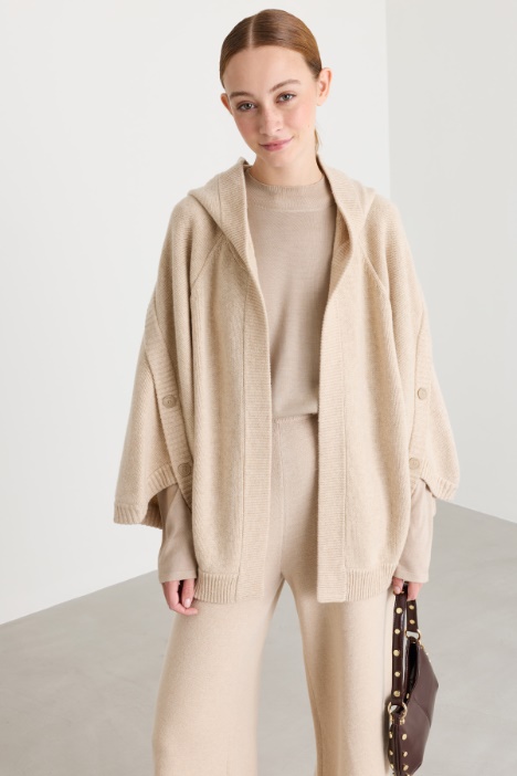 Crossover Raglan Sleeve Cardigan - Intrend