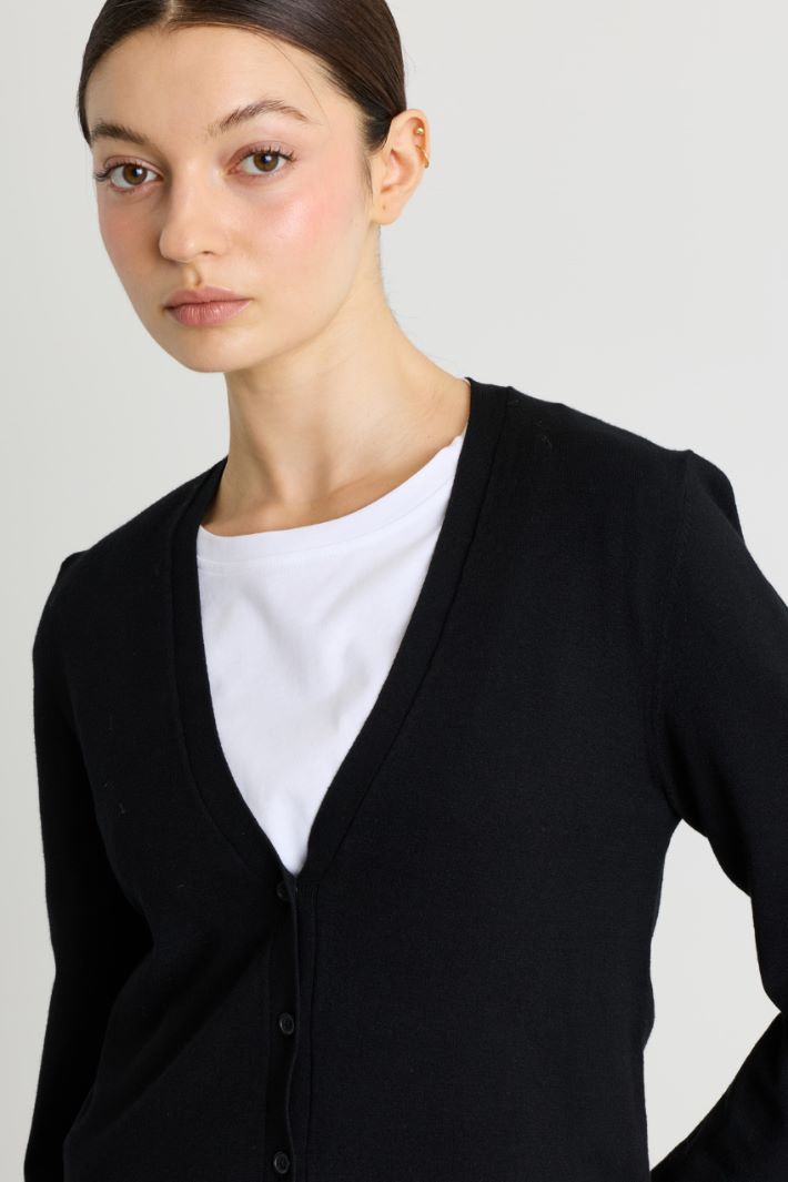 Cardigan in maglia rasata - NERO - Intrend - 3