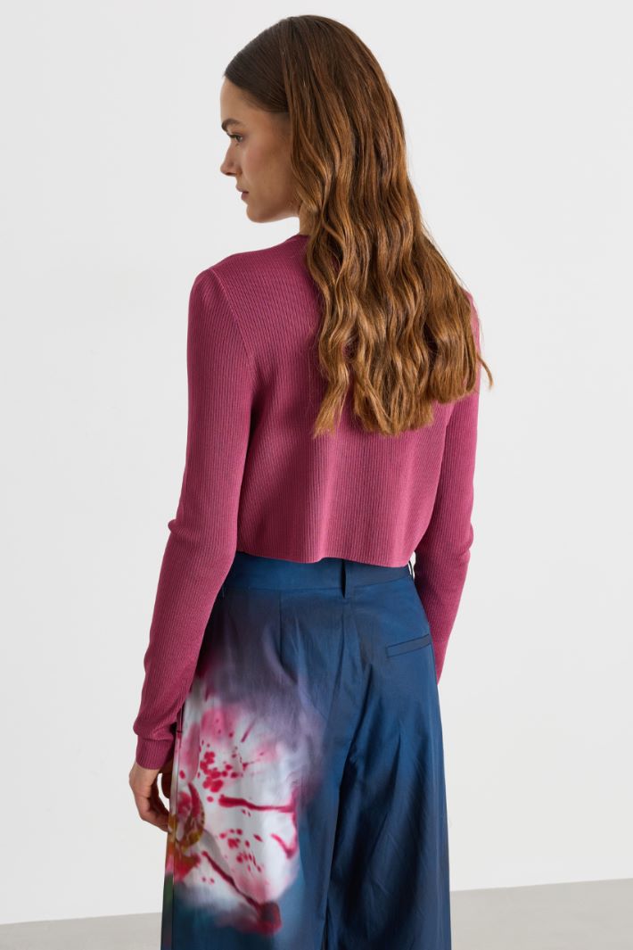 Cardigan cropped con bottone gioiello - ROSA - Intrend - 4