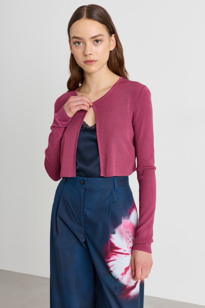 Cardigan cropped con bottone gioiello - ROSA - Intrend - 2
