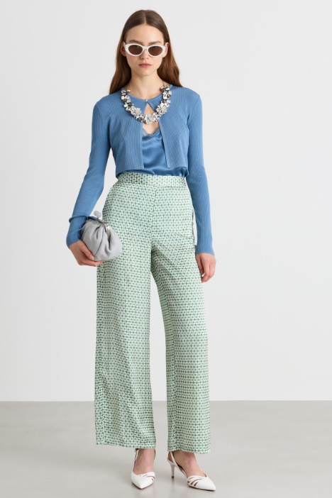 Cardigan cropped con bottone gioiello - Intrend