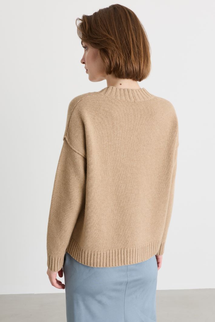 Cardigan mit überschnittenen Schultern - KAMEL - Intrend - 4