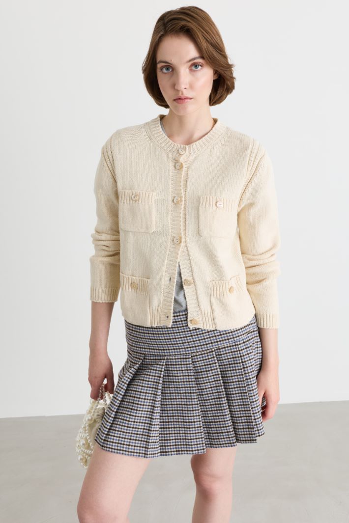 Cardigan mit Knöpfen - BEIGE - Intrend - 2