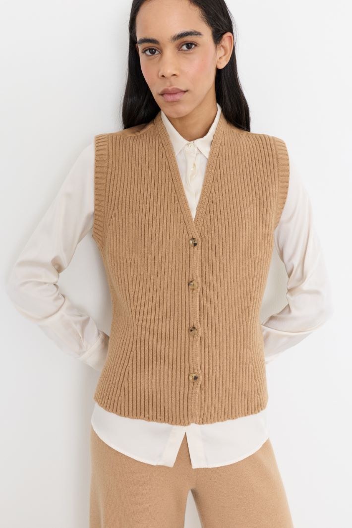 Ribbed waistcoat - CAMEL - Intrend - 3