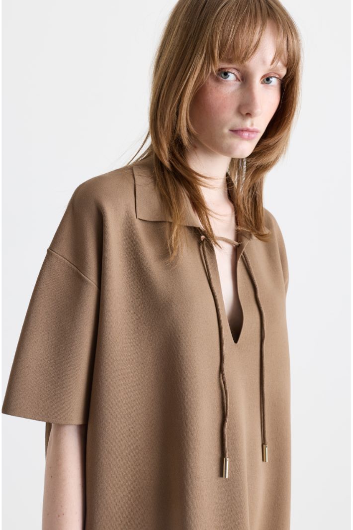 Drawstring V-neck top - CAMEL - Intrend - 3