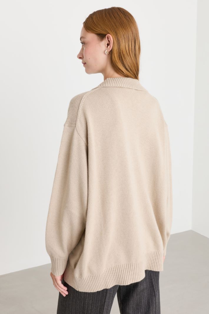 Maglia con scollo a V - BEIGE - Intrend - 4