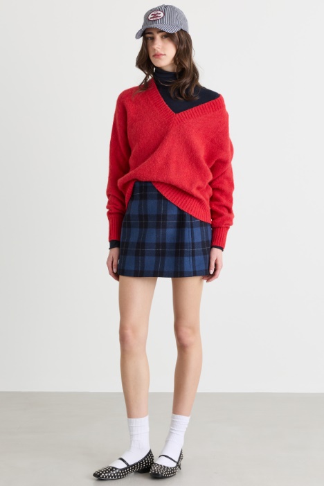 Maglia con ampio scollo a V - Intrend