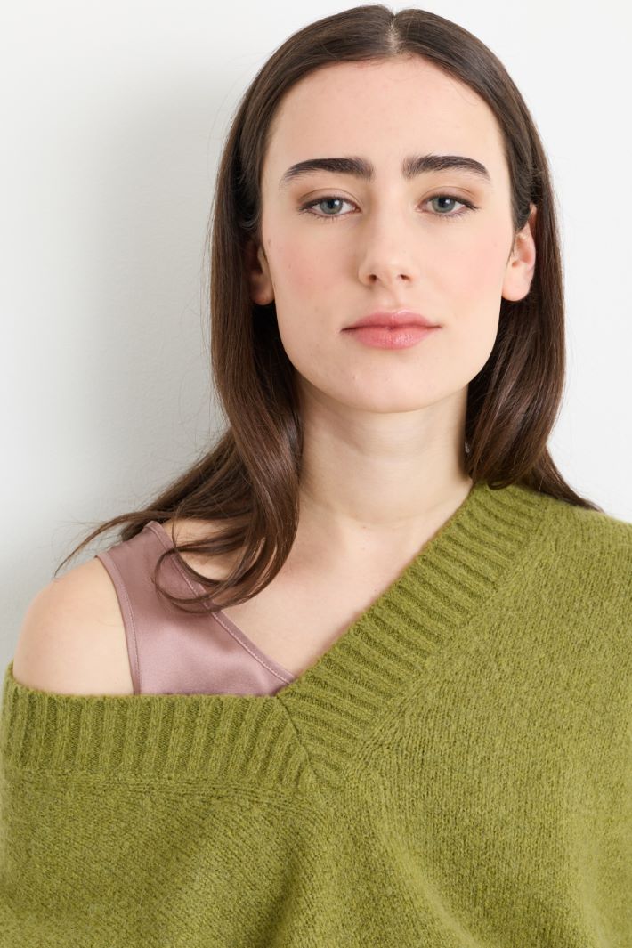 Maglia con ampio scollo a V - VERDE - Intrend - 3