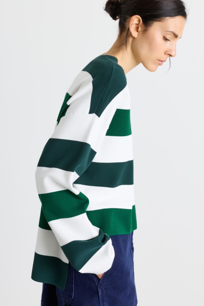 Boxy jumper in stretch viscose - BLUE GREEN - Intrend - 3