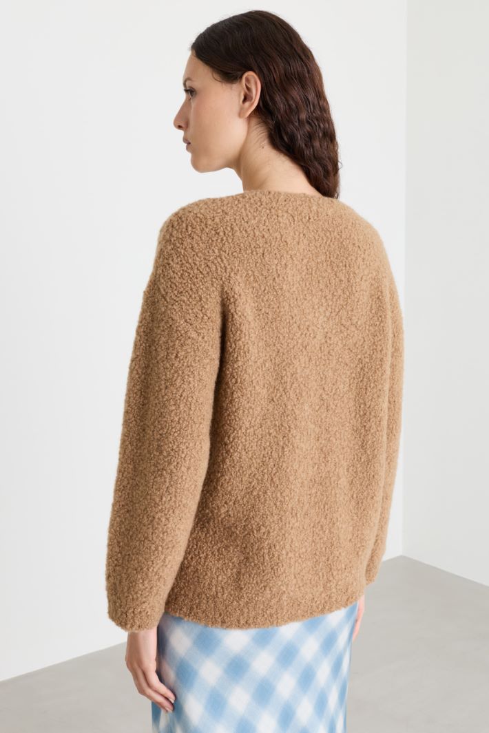 Oversized bouclé jumper - CAMEL - Intrend - 4