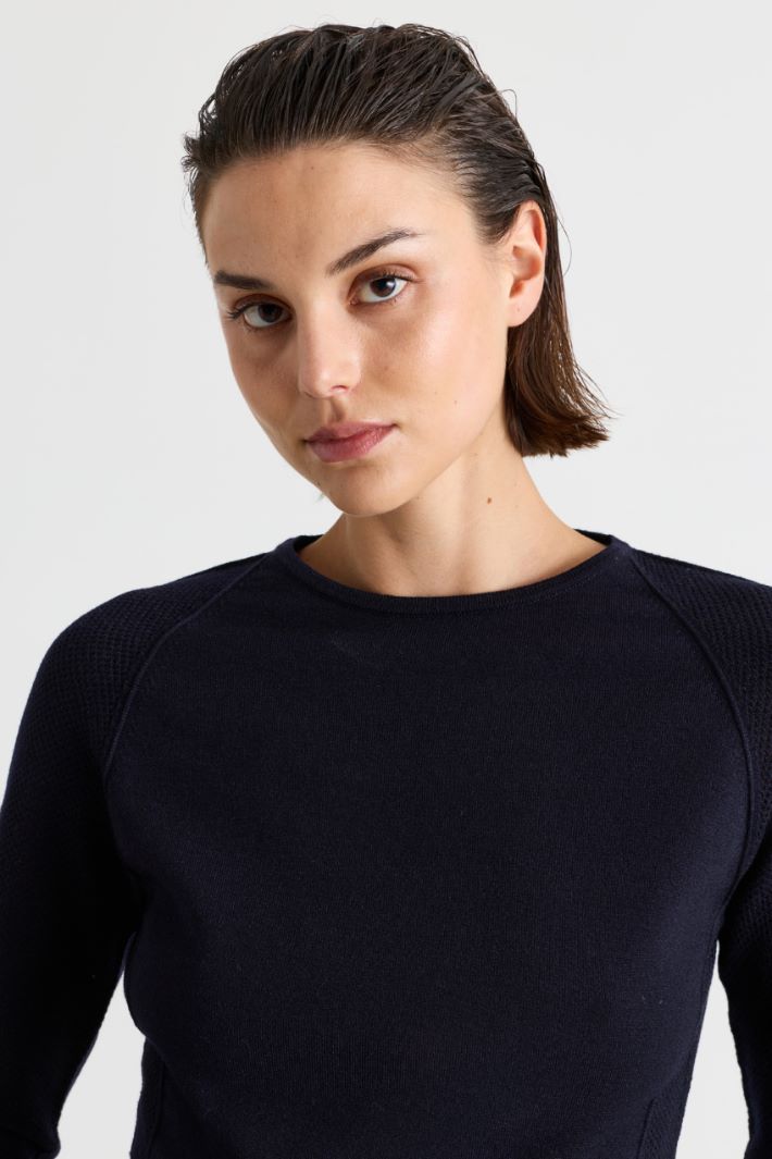 Maglia aderente con maniche raglan - BLU - Intrend - 3