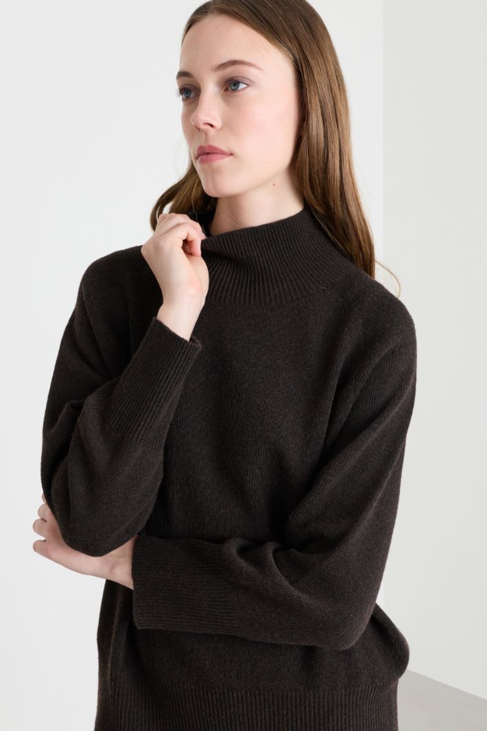Maglia con collo alto - MARRONE - Intrend - 3