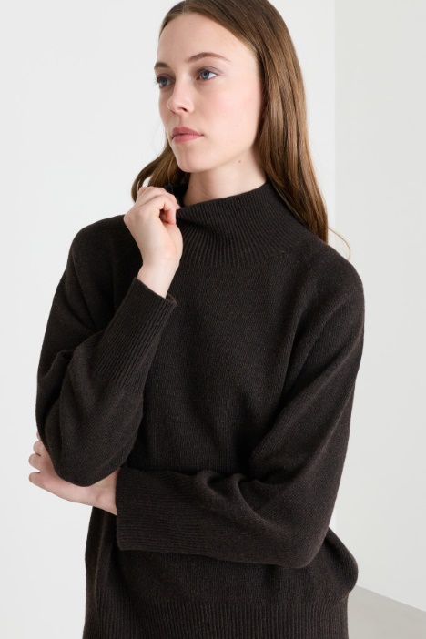 Maglia con collo alto