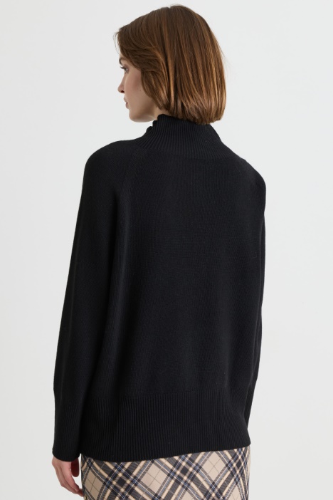 Maglia con collo alto