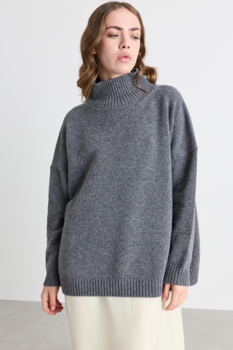 Oversized crater-neck jumper - Intrend