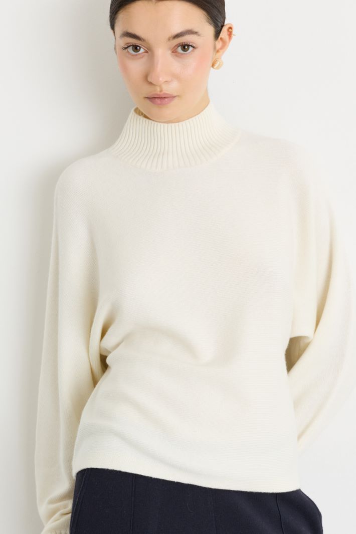 Maglia rasata con collo alto - BIANCO - Intrend - 3