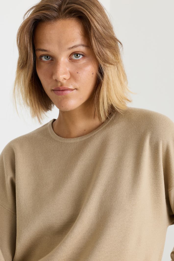 Maglia a spalla scesa - BEIGE - Intrend - 3
