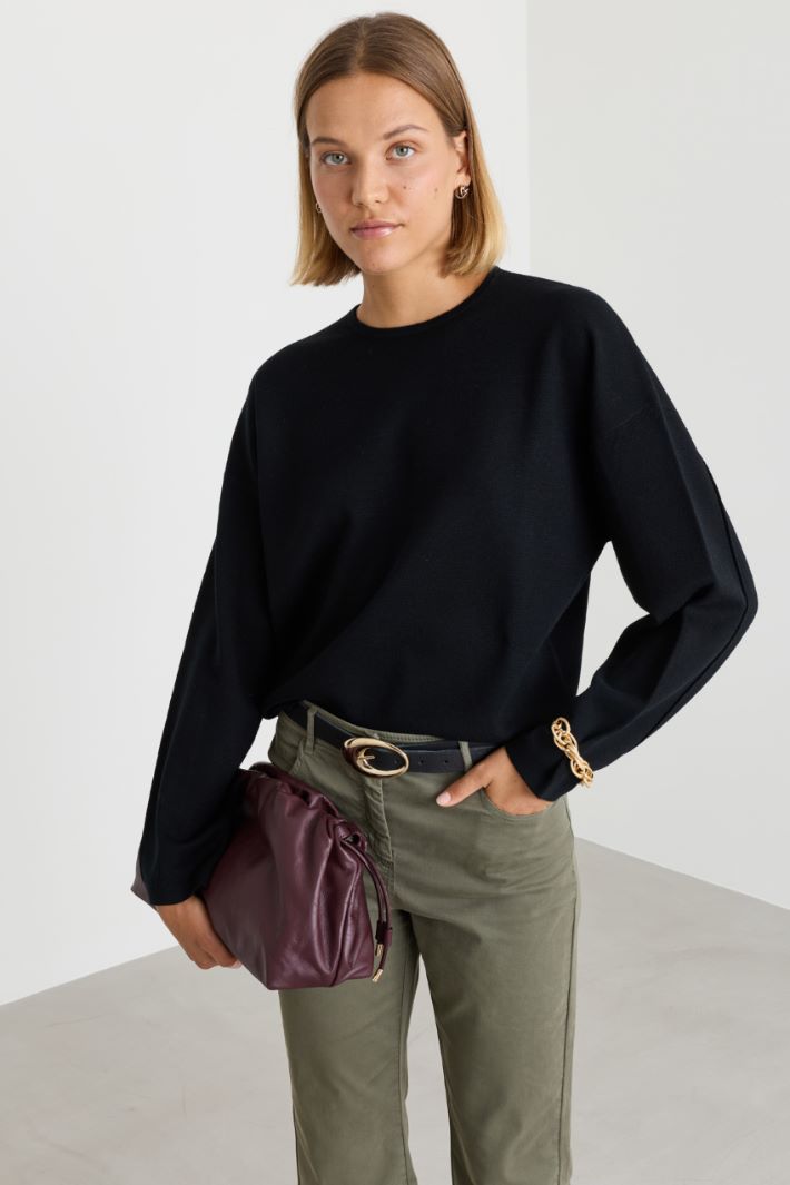 Maglia a spalla scesa - NERO - Intrend - 2