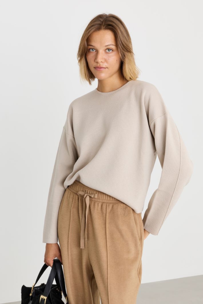 Maglia a spalla scesa - BEIGE - Intrend - 2