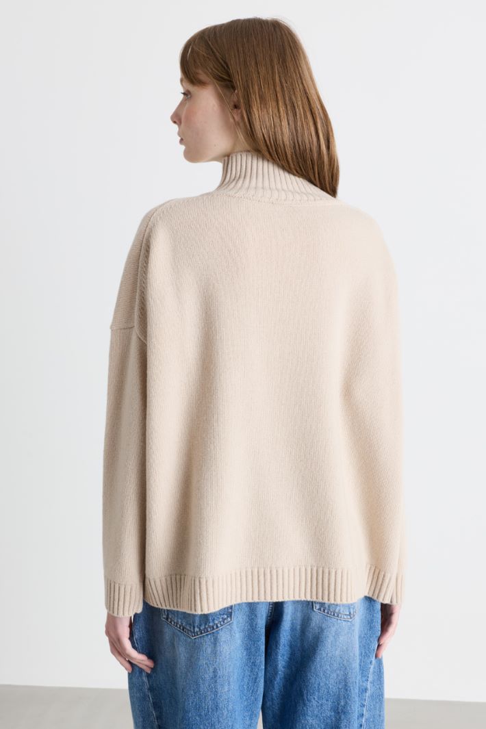 Oversize-Pullover mit Trichterkragen - BEIGE - Intrend - 4