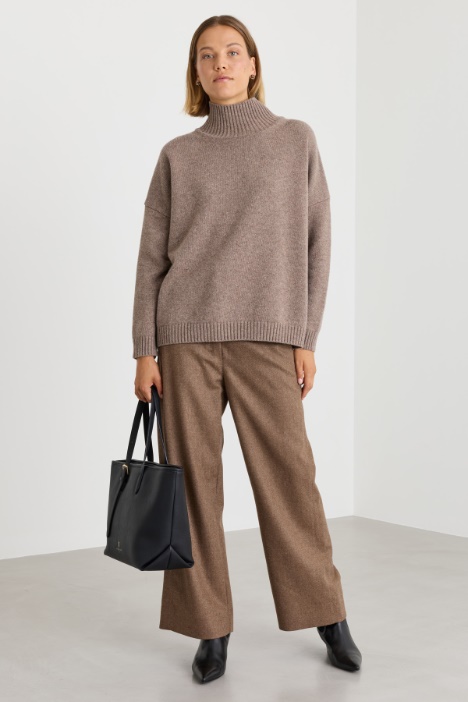 Maglia oversize con collo a cratere - Intrend