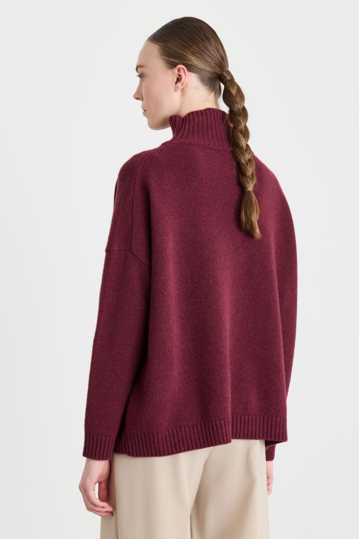 Oversize-Pullover mit Trichterkragen - BORDEAUX - Intrend - 4