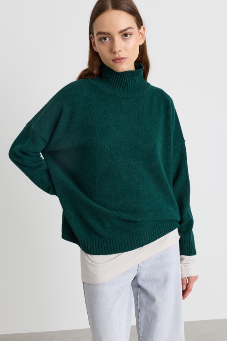Oversized funnel-neck jumper - Intrend