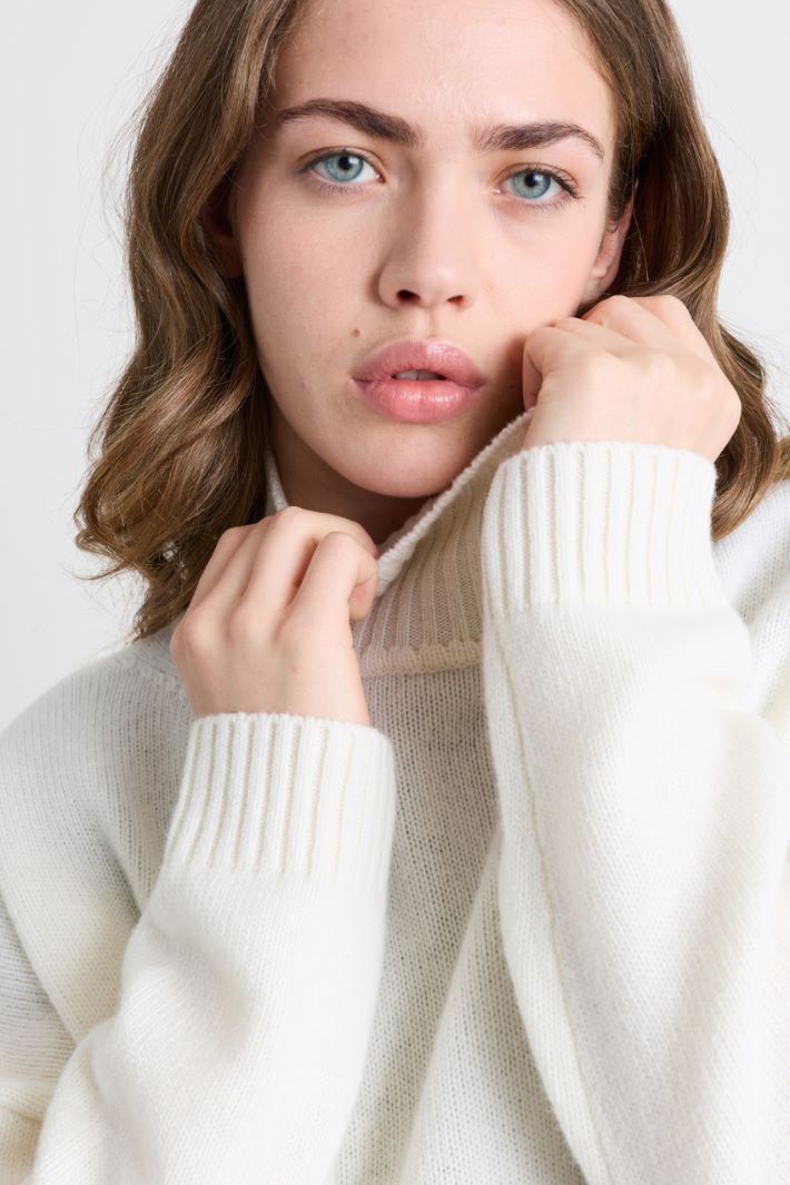 Pull oversize à col cratère - BLANC - Intrend - 3