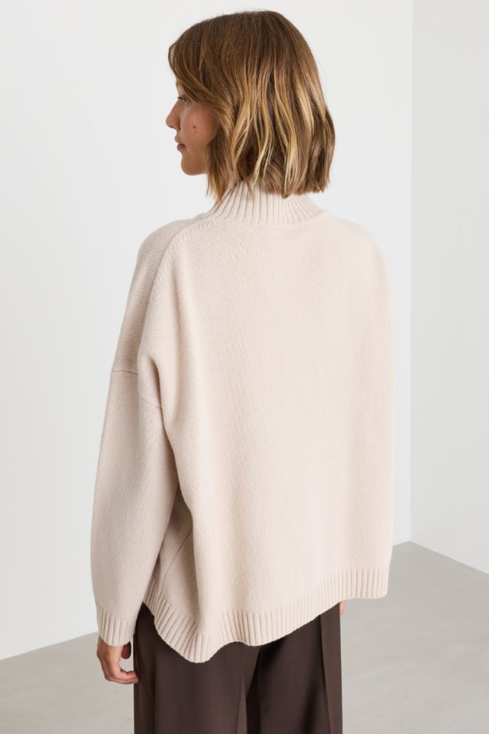 Oversize-Pullover mit Trichterkragen - BEIGE - Intrend - 4