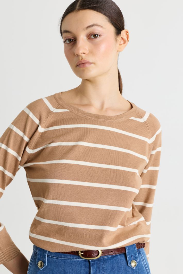 Maglia con manica raglan - CAMMELLO BIANCO - Intrend - 2