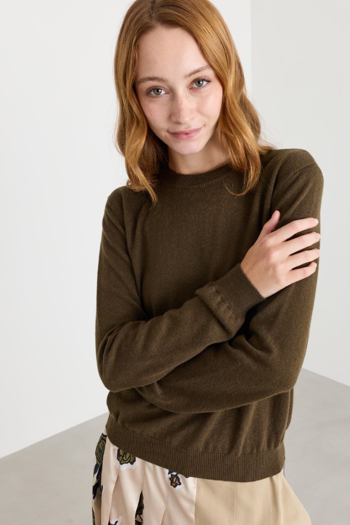 Maglia con scollo tondo - MARRONE - Intrend - 3