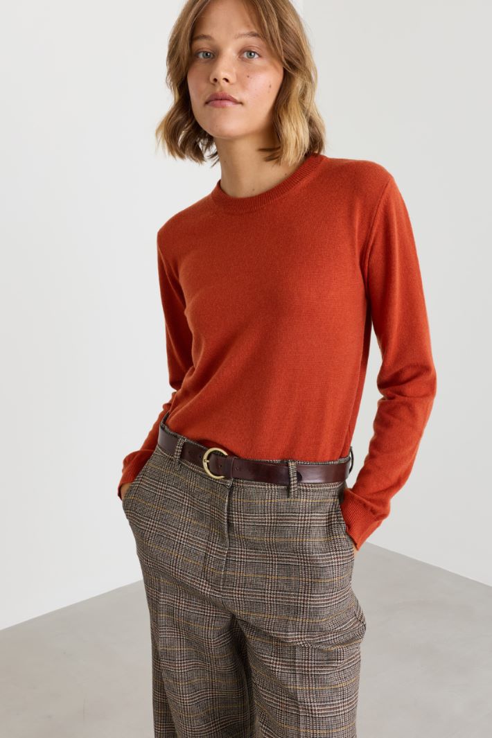 Round-neck jumper - RED - Intrend - 2
