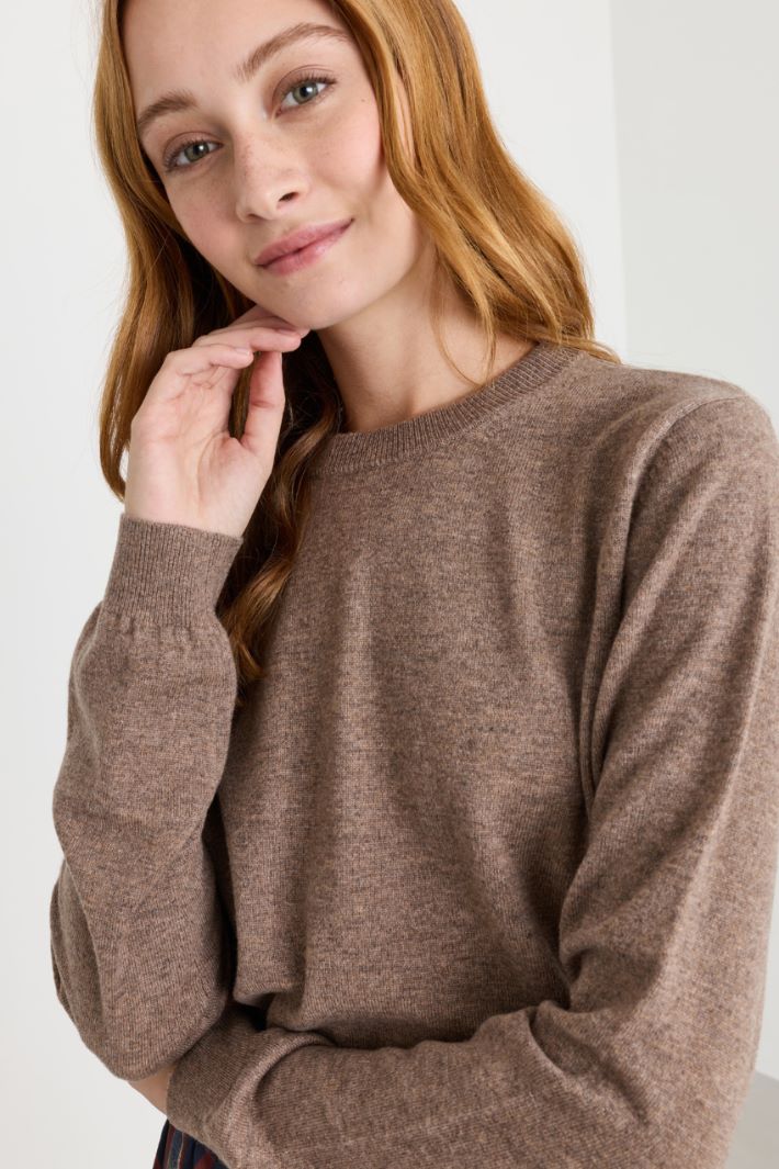 Maglia con scollo tondo - BEIGE - Intrend - 3