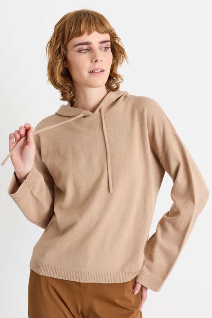 Hooded Jumper - CAMEL - Intrend - 3
