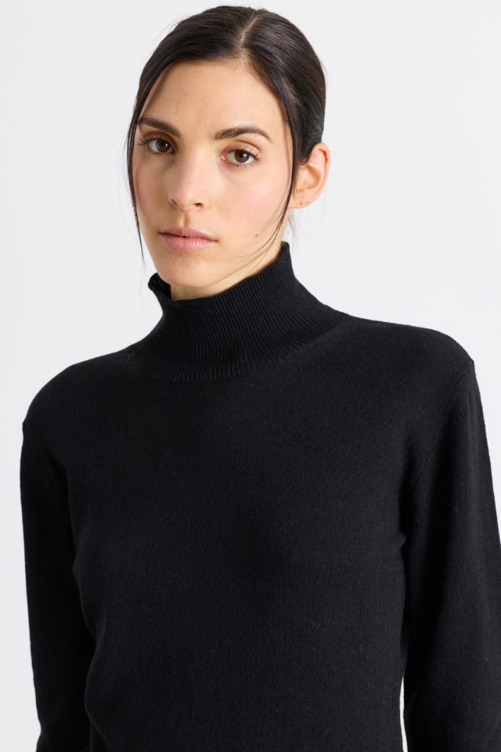 Maglia con collo alto - NERO - Intrend - 3