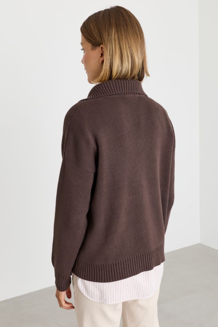 Pullover mit Taschen - BRAUN - Intrend - 4