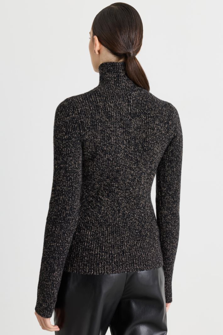 Figurbetonter Rollkragenpullover aus Mouliné - SCHWARZ BEIGE - Intrend - 4