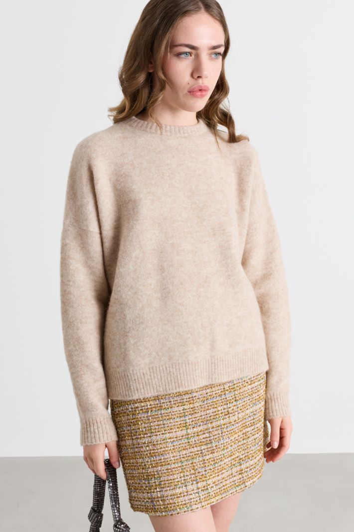 Pullover mit überschnittenen Schultern - BEIGE - Intrend - 2