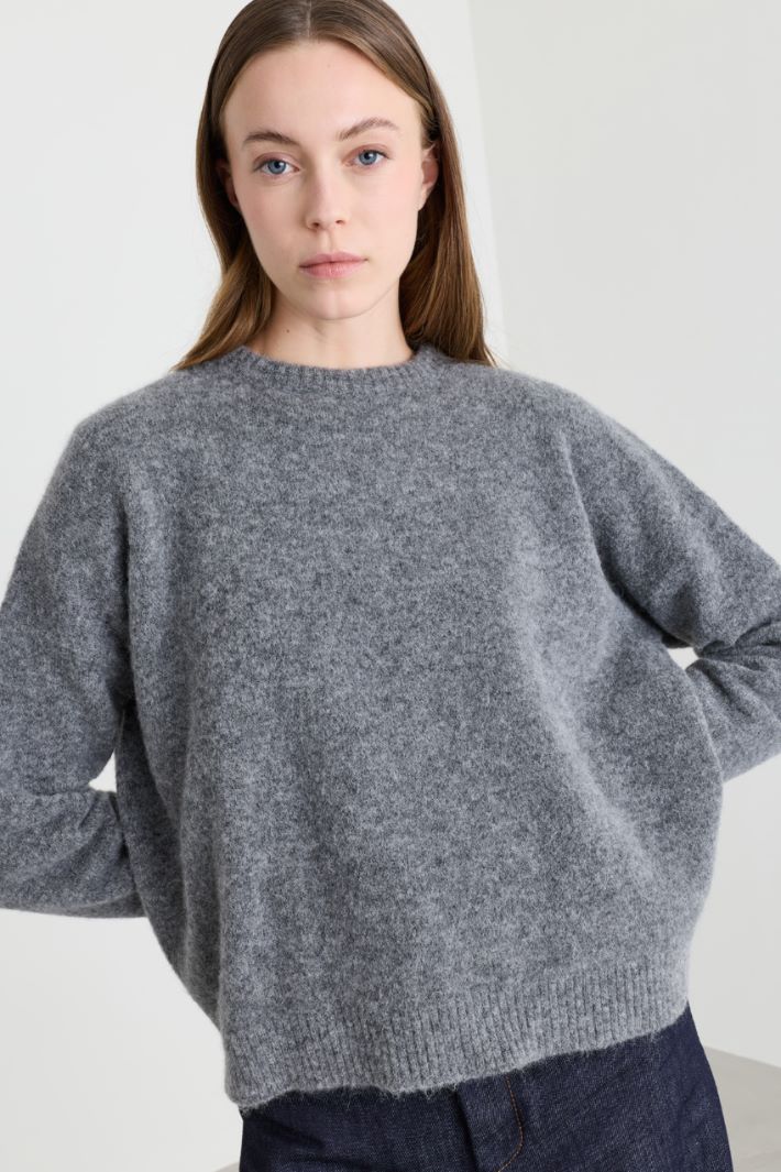 Pullover mit überschnittenen Schultern - GRAU - Intrend - 3