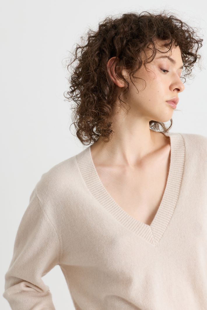 Oversize-Strickpullover mit V-Ausschnitt - BEIGE - Intrend - 3