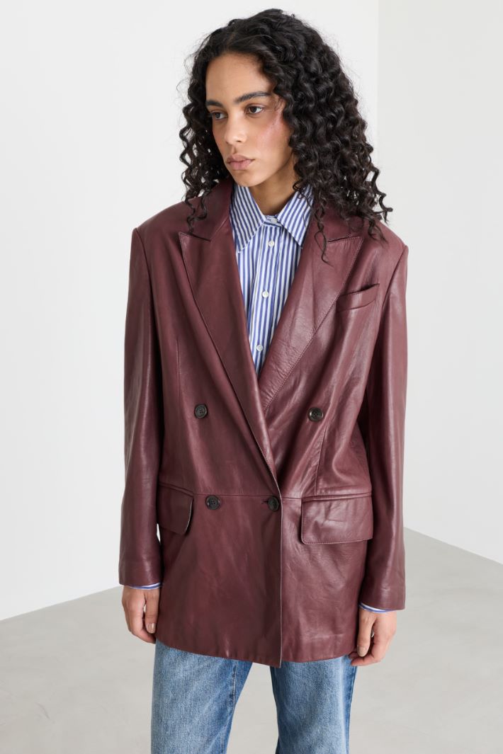 Double-breasted peaked lapel blazer - BORDEAUX - Intrend - 2