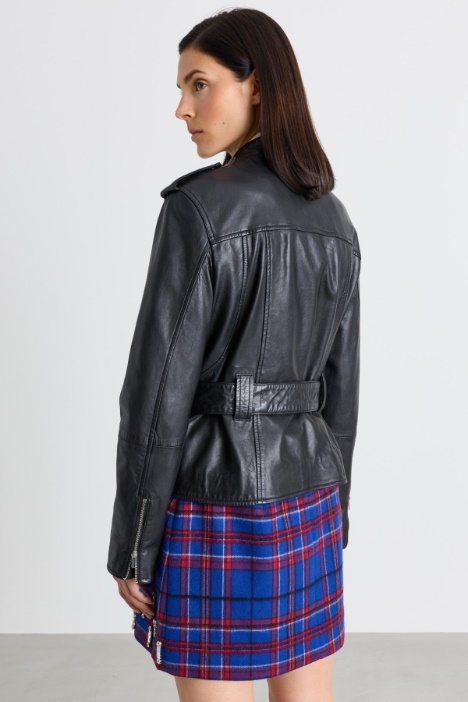 Giacca chiodo in pelle con zip diagonale